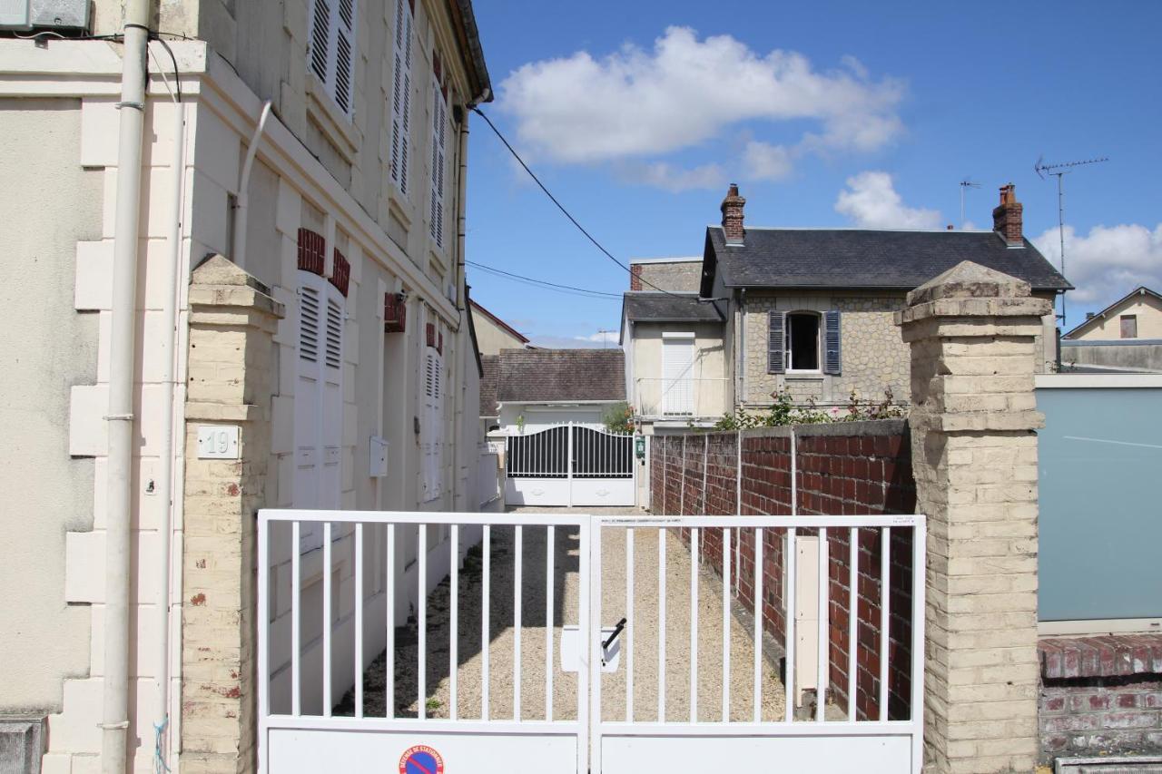 Relax Home Maison Et Studio Ensemble Deauville Exterior foto